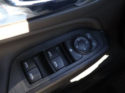 Used 2024 Chevrolet Equinox LT image 34