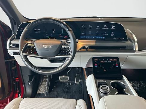 New 2026 Cadillac Vistiq Luxury w/ LPO, Floor Liner Package AWD/4WD image 2