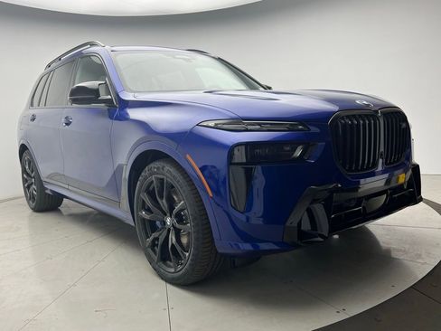 New 2026 BMW X7 M60i image 2