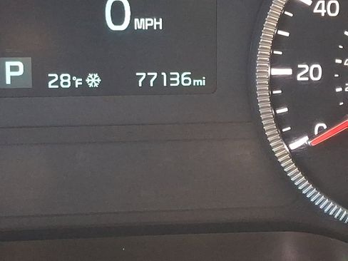 Used 2022 Kia Telluride EX w/ EX Premium Package image 22