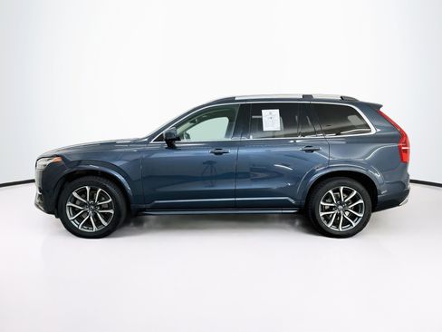 Used 2019 Volvo XC90 T5 Momentum w/ Protection Package Premier AWD/4WD image 4