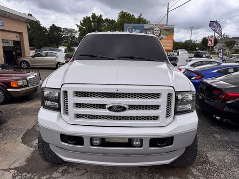 Used 2006 Ford F350 Lariat AWD/4WD image 13