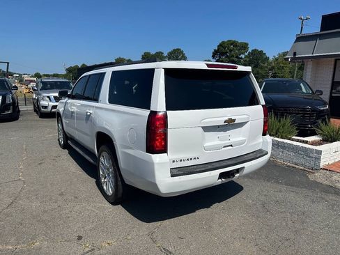 Used 2015 Chevrolet Suburban LT RWD image 7