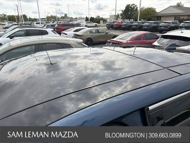 Used 2017 Ford Edge SEL w/ Equipment Group 201A AWD/4WD image 8
