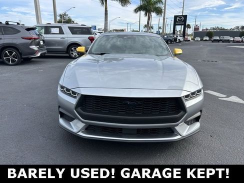 Used 2024 Ford Mustang Premium image 2