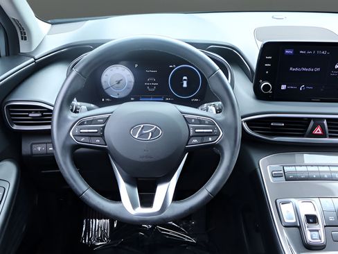Used 2022 Hyundai Santa Fe XRT FWD image 16