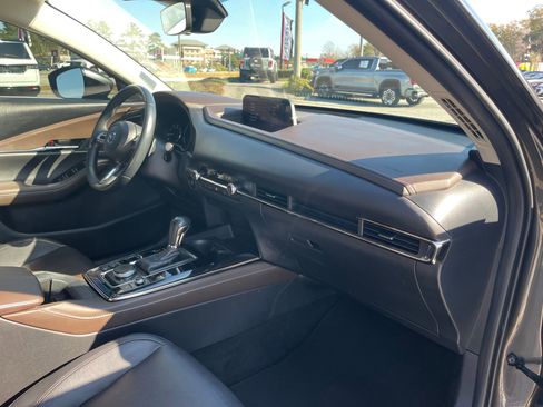 Used 2023 MAZDA CX-30 AWD 2.5 S w/ Premium Package image 31