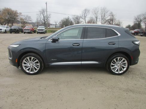 New 2026 Buick Envision Avenir image 9