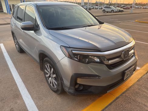 Used 2020 Honda Pilot EX-L image 4