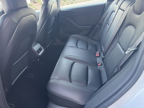 Used 2020 Tesla Model 3 Long Range image 29