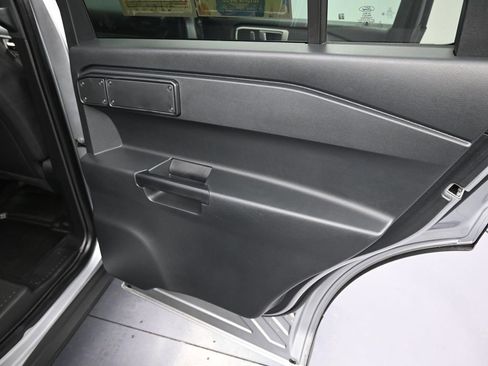 Used 2024 Ford Explorer 4WD Police Interceptor image 23