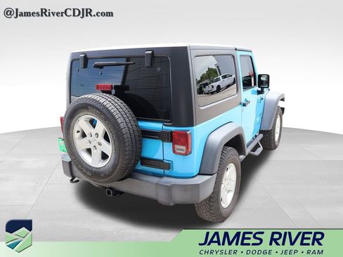 Used 2017 Jeep Wrangler Sport w/ Quick Order Package 23S AWD/4WD image 5