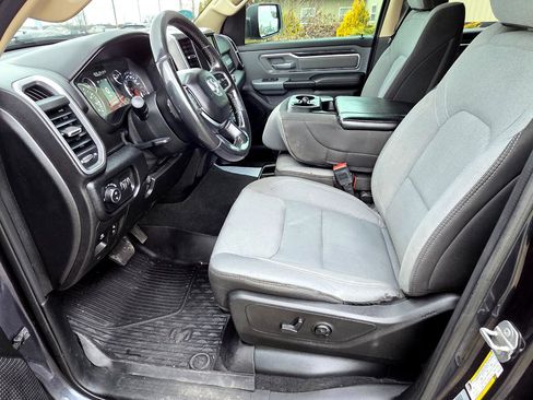 Used 2019 RAM 1500 Big Horn image 7