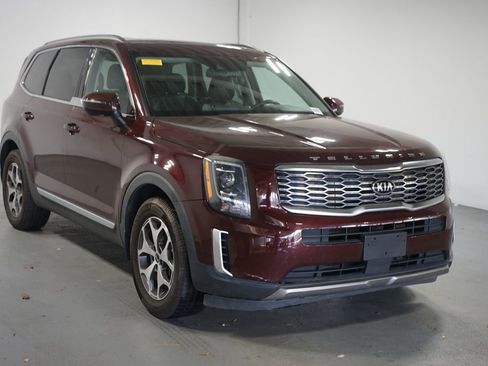 Used 2020 Kia Telluride EX w/ Towing Package image 3