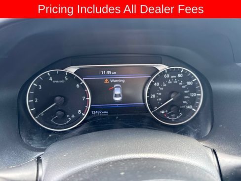 Used 2025 Nissan Altima 2.5 SR w/ SR Premium Package FWD image 11