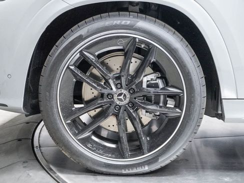 New 2025 Mercedes-Benz GLE 580 4MATIC image 9