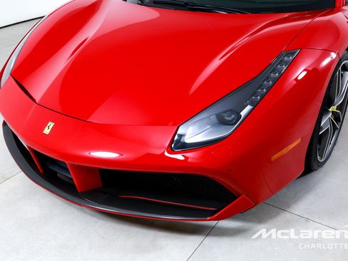 Used 2016 Ferrari 488 GTB RWD image 31