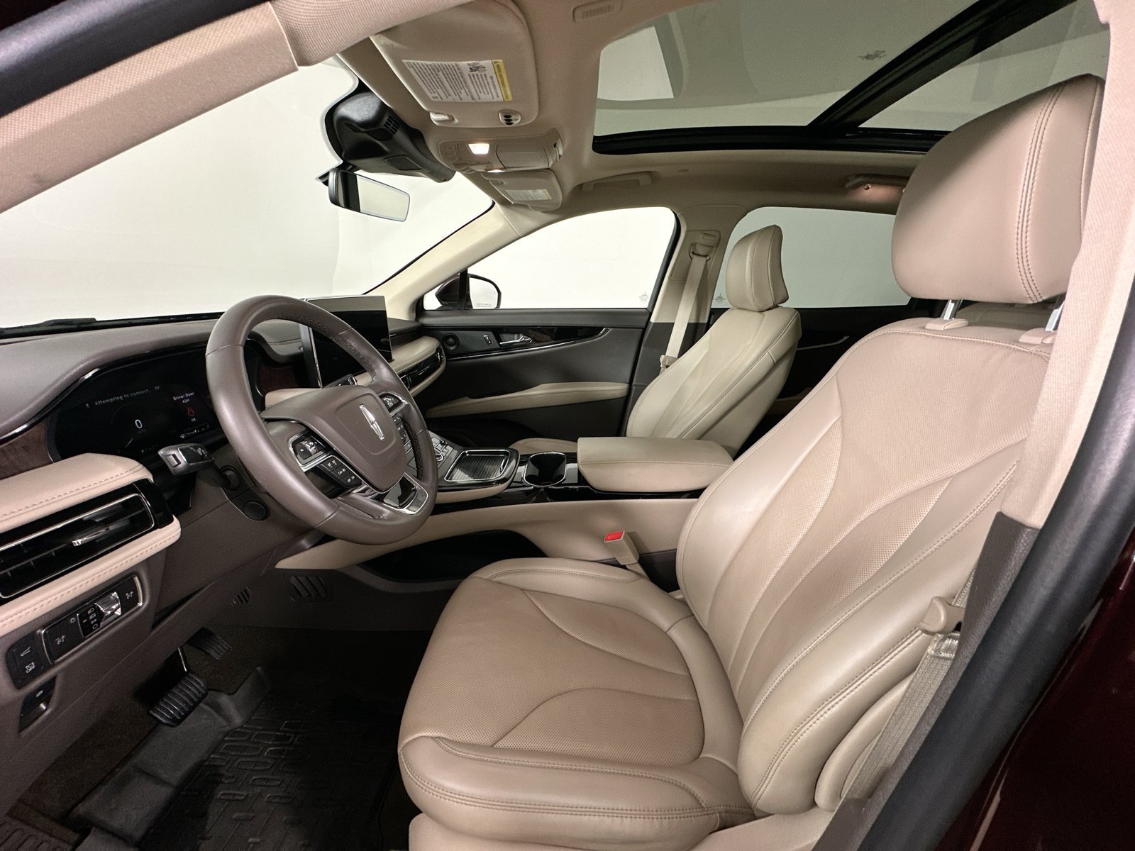 Used 2021 Lincoln Nautilus Reserve AWD/4WD image 32