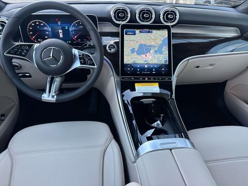 New 2026 Mercedes-Benz GLC 300 image 7