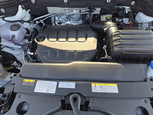 New 2026 Volkswagen Atlas SEL Premium R-Line image 24