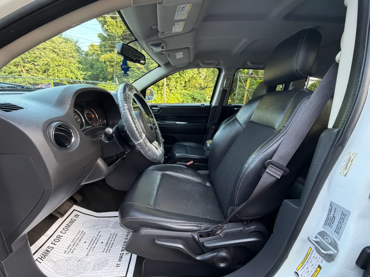 Used 2016 Jeep Compass Latitude AWD/4WD image 19