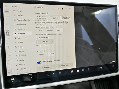 Used 2022 Tesla Model S Plaid image 31