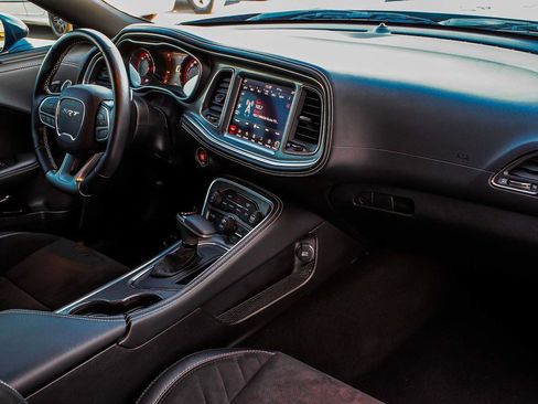 Used 2022 Dodge Challenger SRT Hellcat w/ Plus Package image 34