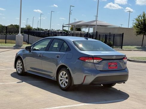 Used 2026 Toyota Corolla LE FWD image 4