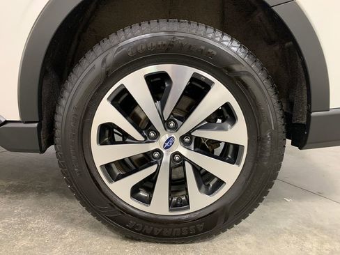 Used 2022 Subaru Outback Premium AWD/4WD image 5