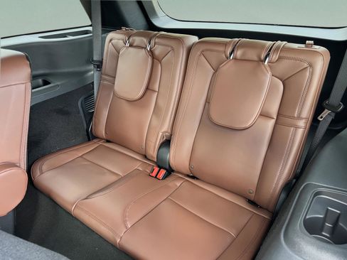 New 2026 Lincoln Aviator Reserve w/ Illumination Package RWD image 27