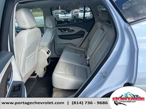 Used 2022 GMC Terrain Denali w/ LPO, Floor Liner Package image 29