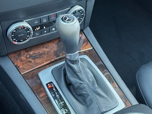 Used 2010 Mercedes-Benz GLK 350 GLK 350 image 15