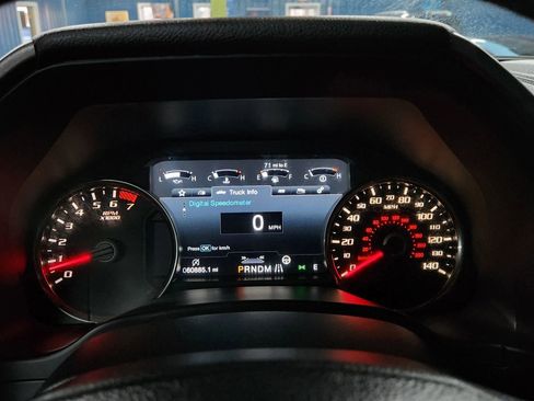 Used 2017 Ford F150 Raptor w/ Equipment Group 802A Luxury image 29