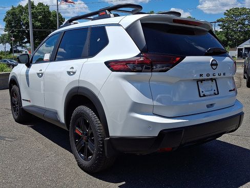New 2026 Nissan Rogue SV w/ Rock Creek Premium Package AWD/4WD image 3
