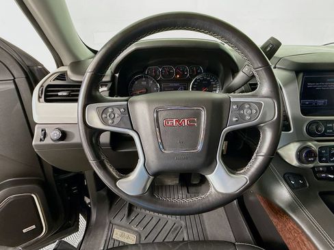 Used 2020 GMC Yukon XL SLT w/ Value Plus Edition RWD image 11
