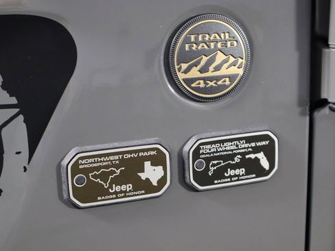 Used 2023 Jeep Wrangler Unlimited Rubicon 392 w/ Trailer Tow Package AWD/4WD image 42