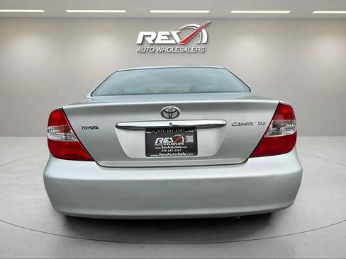 Used 2002 Toyota Camry XLE image 36