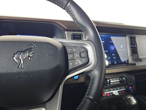 Used 2023 Ford Bronco Outer Banks w/ Sasquatch Package image 35