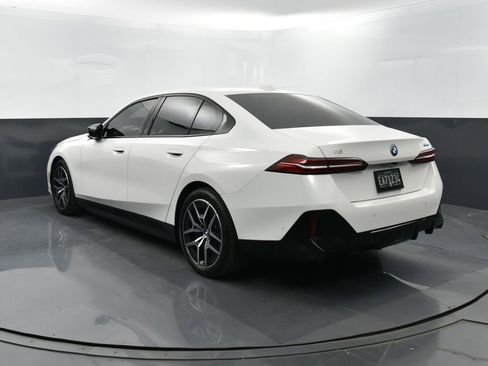 Used 2024 BMW i5 M60 image 47