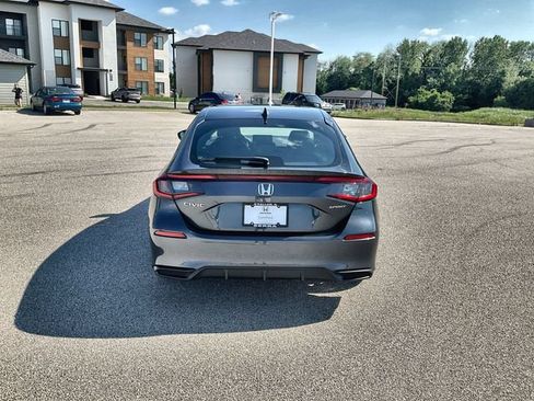 Certified 2025 Honda Civic Sport image 15
