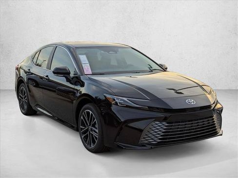 New 2026 Toyota Camry XLE AWD/4WD image 7