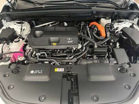 Used 2025 Lexus NX 350h AWD w/ Premium Package image 9