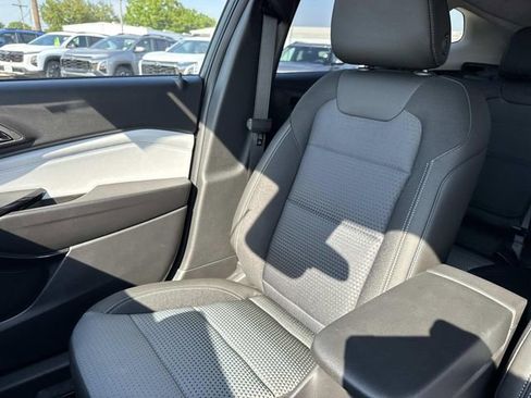 New 2026 Chevrolet Trax LT w/ Driver Confidence Package image 38
