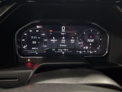 Used 2025 GMC Sierra 1500 AT4 image 20