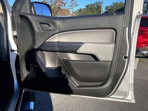 Used 2019 GMC Canyon 2WD Crew Cab w/ Convenience Package image 27