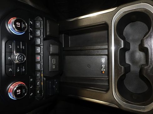 Used 2020 GMC Sierra 1500 Denali w/ Denali Ultimate Package image 16