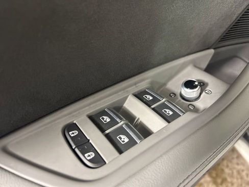 Used 2022 Audi S4 Premium Plus w/ Premium Plus Package image 21