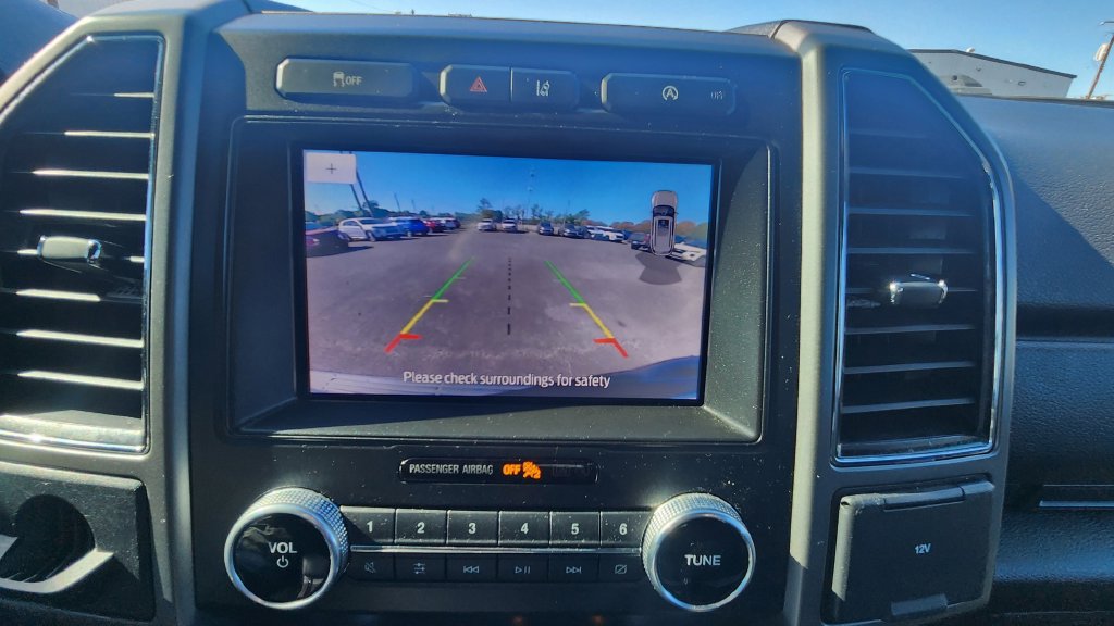 Used 2020 Ford Expedition Max XLT w/ Equipment Group 201A RWD image 20