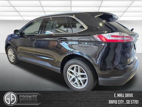 Used 2024 Ford Edge SEL w/ Convenience Package AWD/4WD image 4