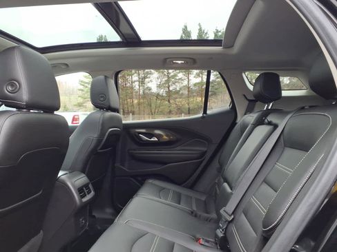 Used 2022 GMC Terrain Denali image 10